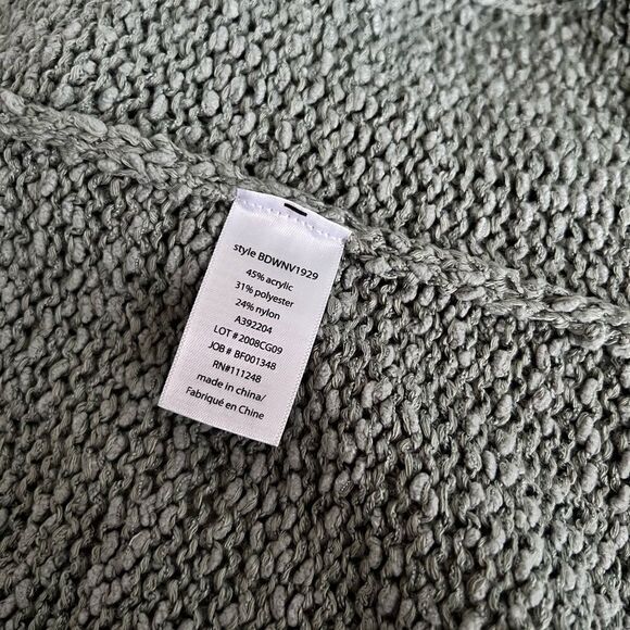 Barefoot Dreams Sage green cardigan - Picture 8 of 8